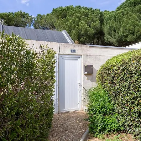 Semesterbostad Chez Agnes - Superbe Maison Climatisee A Proximite Des Plages